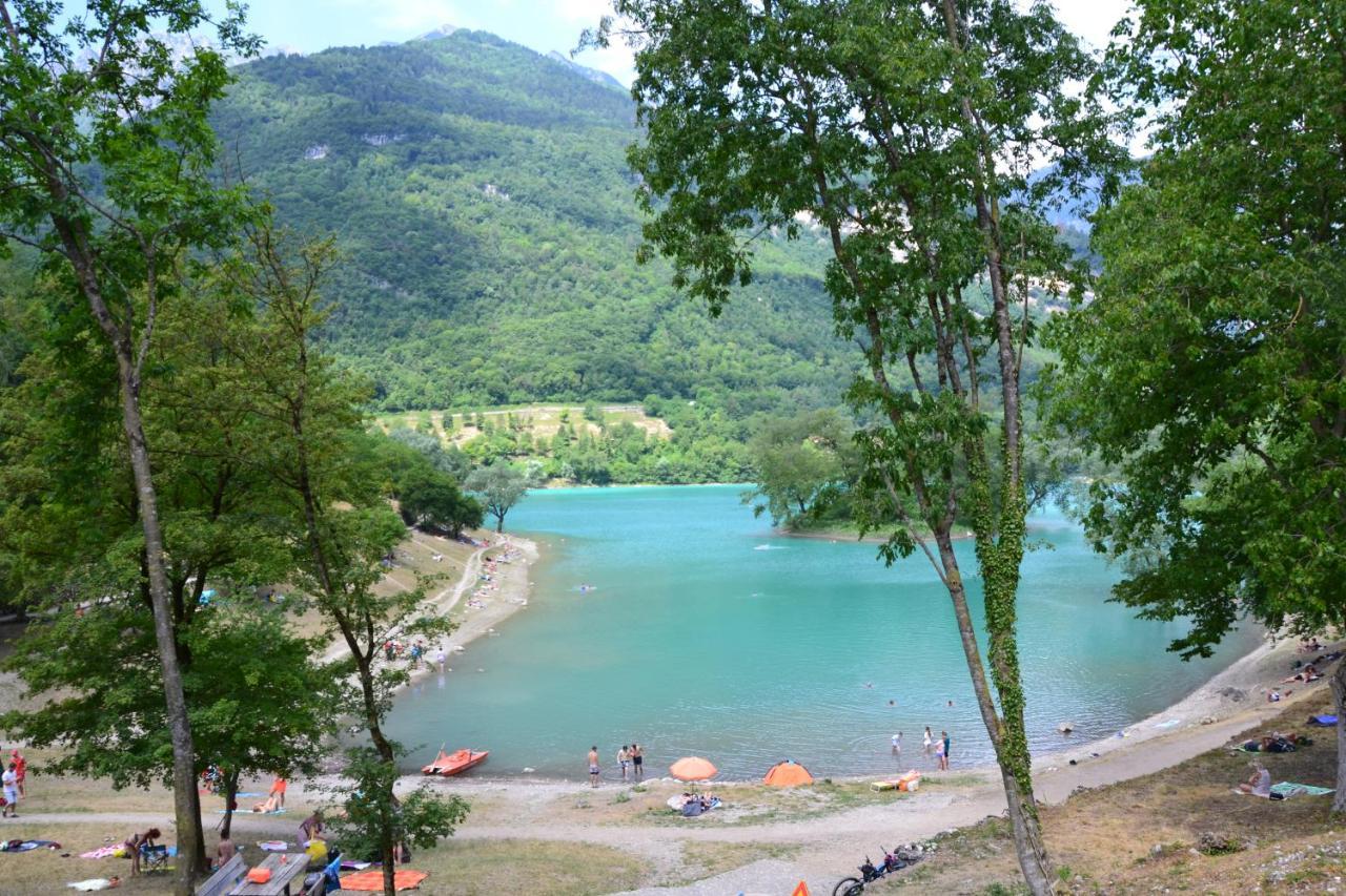 Tenno Appartamenti Garda Lake Exterior foto